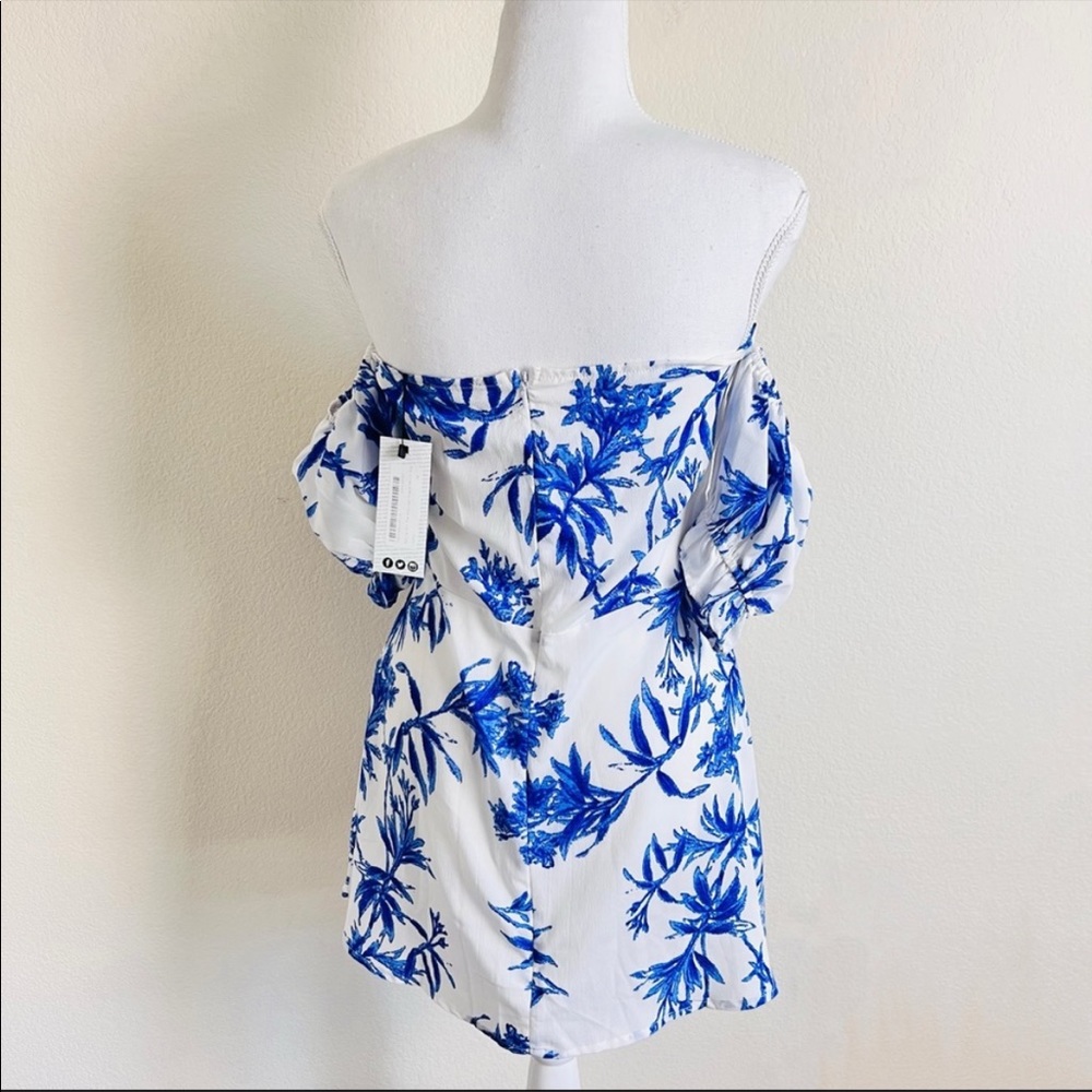 NWT Boohoo Petite Bardot White & Blue Tropical Floral Skater Mini Dress - Picture 2 of 11